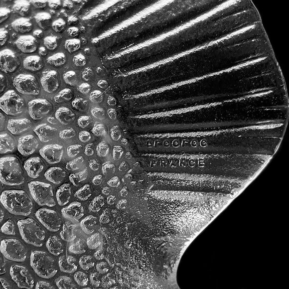 Arcoroc France Poisson Large Serving Platter | Embossed Clear Glass Fish Platter - Picture 3 of 4